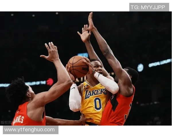 猛龙逆转击败湖人,乌布雷砍下29分展现绝对实力