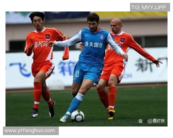 天津泰达与广东富力激战正酣谁能在赛场上笑到最后 天津泰达与广东富力激战正酣谁能在赛场上笑到最后