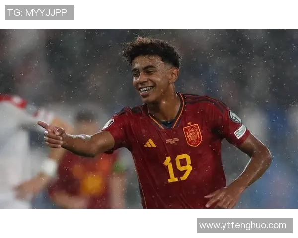 佩德里:年轻天才如何在足球场上书写自己的传奇篇章 佩德里:年轻天才如何在足球场上书写自己的传奇篇章