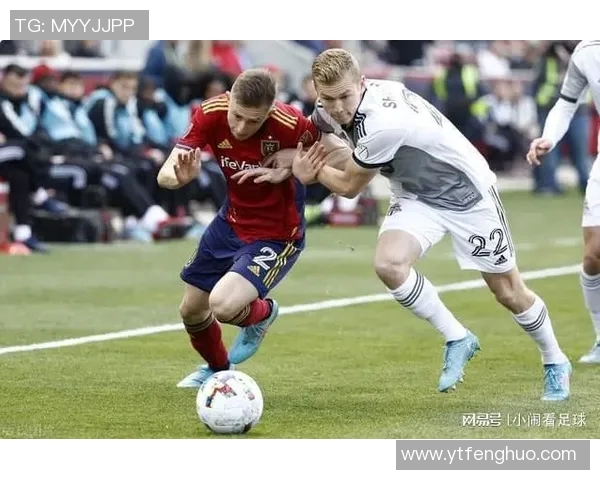 盐城湖与温哥华白帽的精彩对决展现足球魅力与团队精神