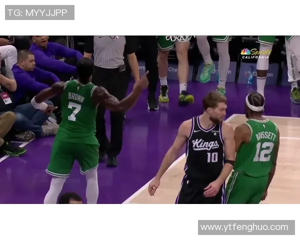 凯尔特人对阵国王的比赛分析与战术解读 凯尔特人对阵国王的比赛分析与战术解读