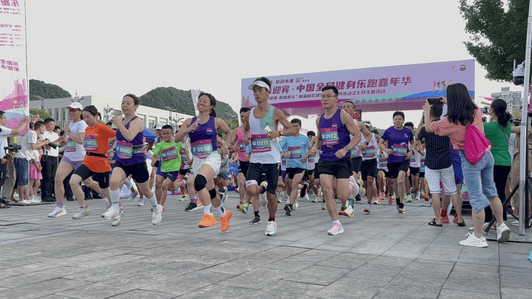 这一波流量遵义凭啥电竞竞猜平台能接住？(图4)